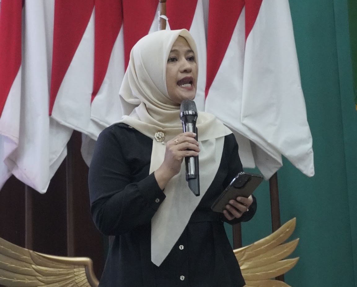 Seminar Perempuan Nasional "Berani Setara, Cerdas Berpikir": Memahami Kapasitas Diri Sejak Dini untuk Masa Depan Perempuan yang Penuh Potensi - Foto 3